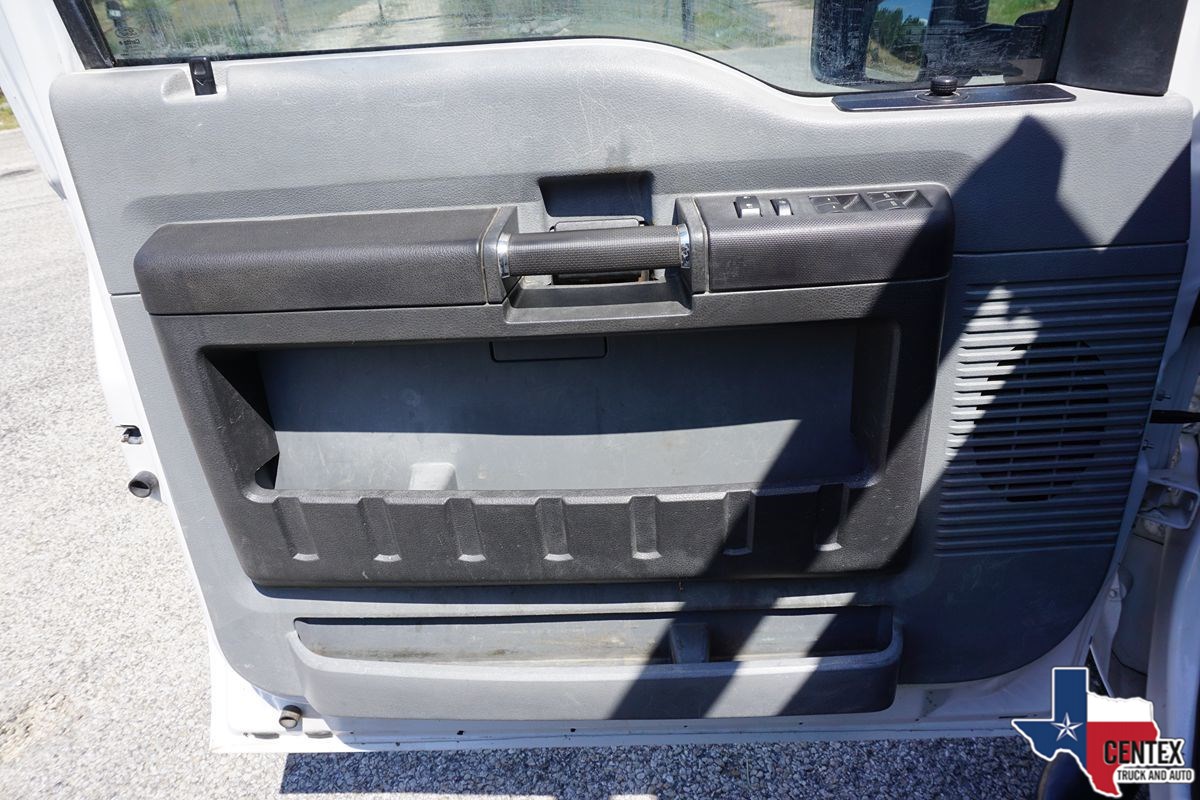 2013 Ford F-350 Super Duty XL - Photo 13