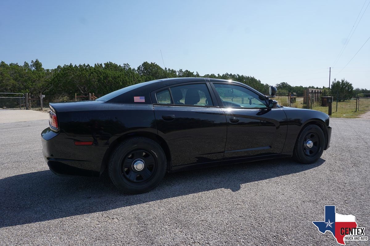 2014 Dodge Charger photo 8