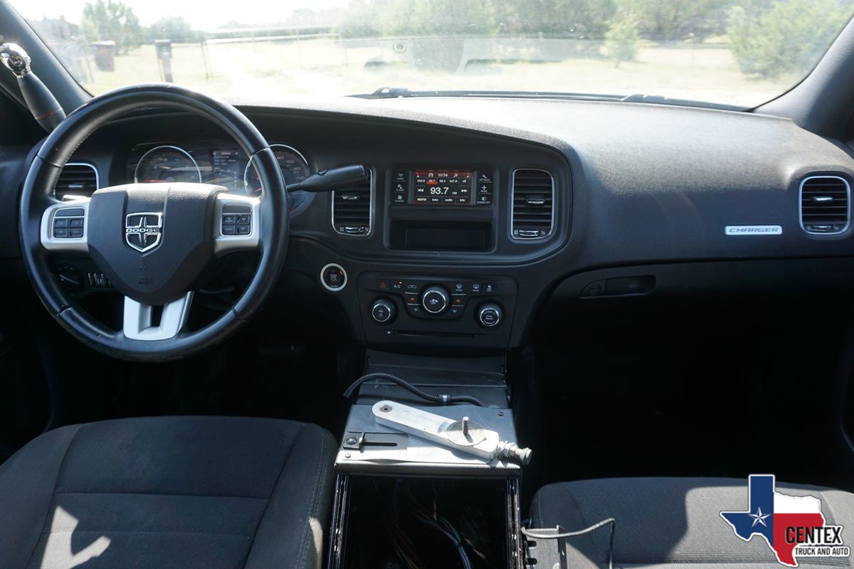 2014 Dodge Charger photo 21