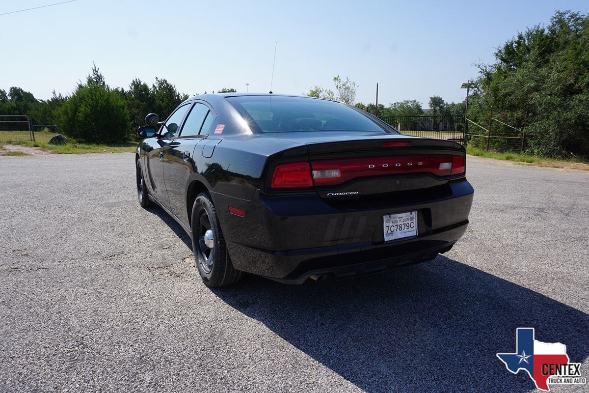 2014 Dodge Charger photo 5