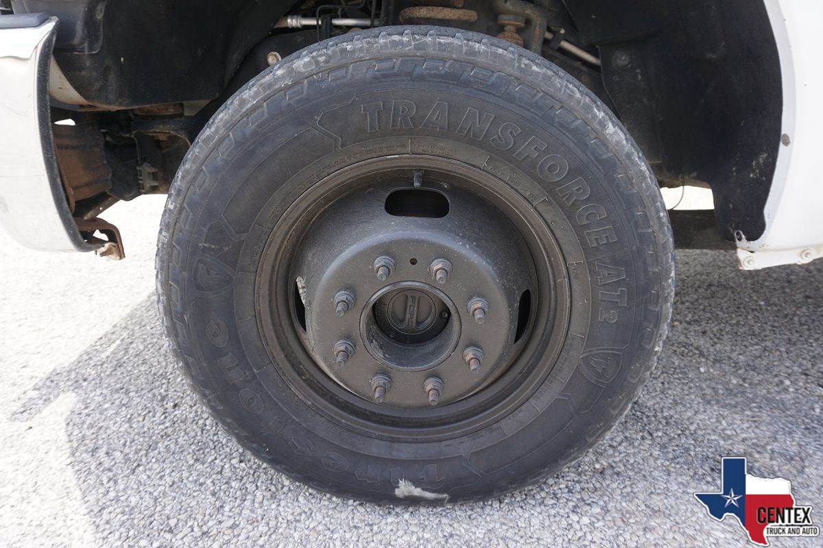 2014 Ford F-350 XL photo 22