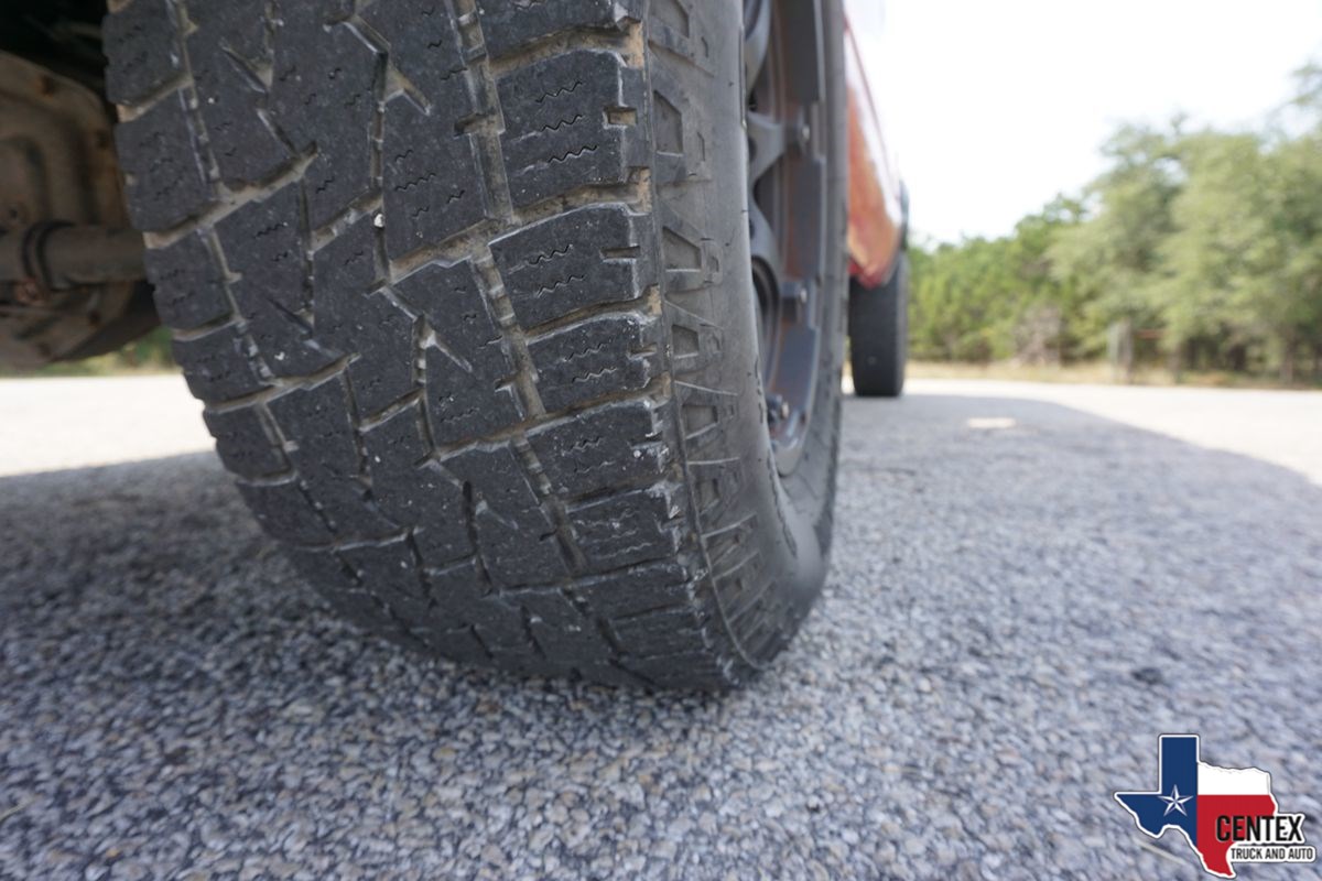 2005 Ford F-350 XL photo 27