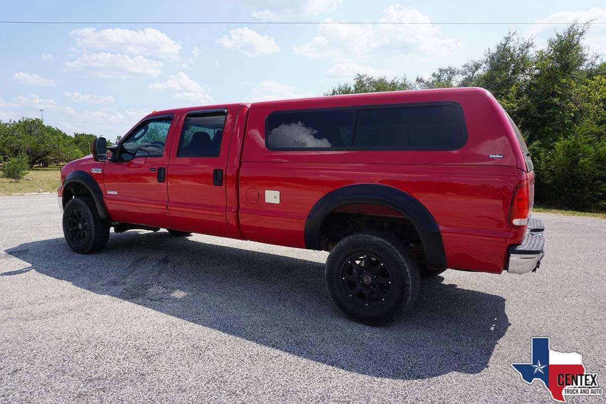 2005 Ford F-350 XL photo 4
