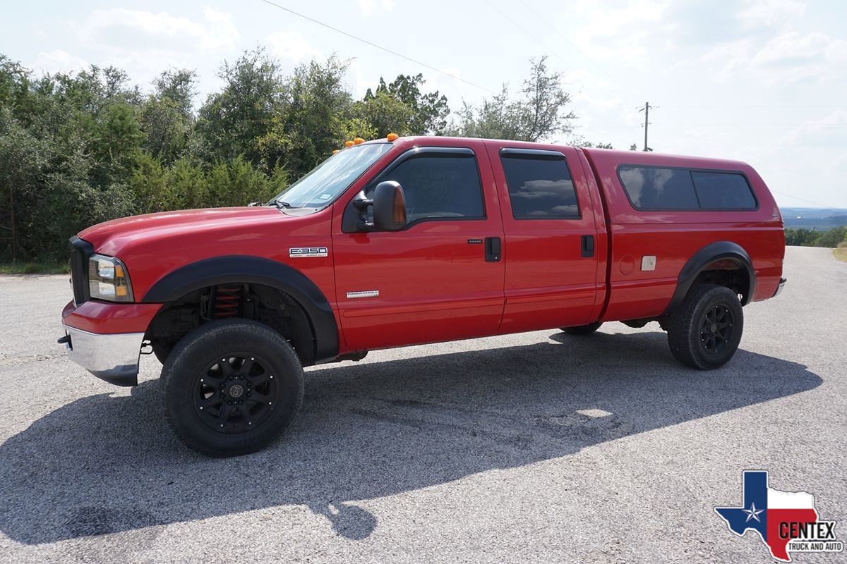2005 Ford F-350 XL photo 2
