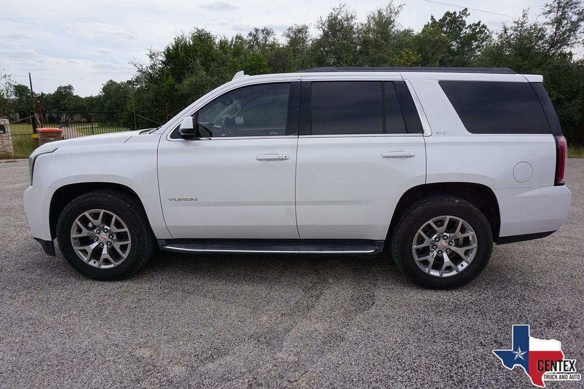 2016 Gmc Yukon SLT photo 3