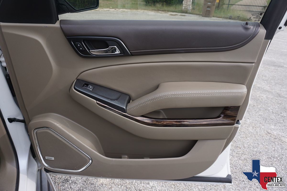 2016 Gmc Yukon SLT photo 17