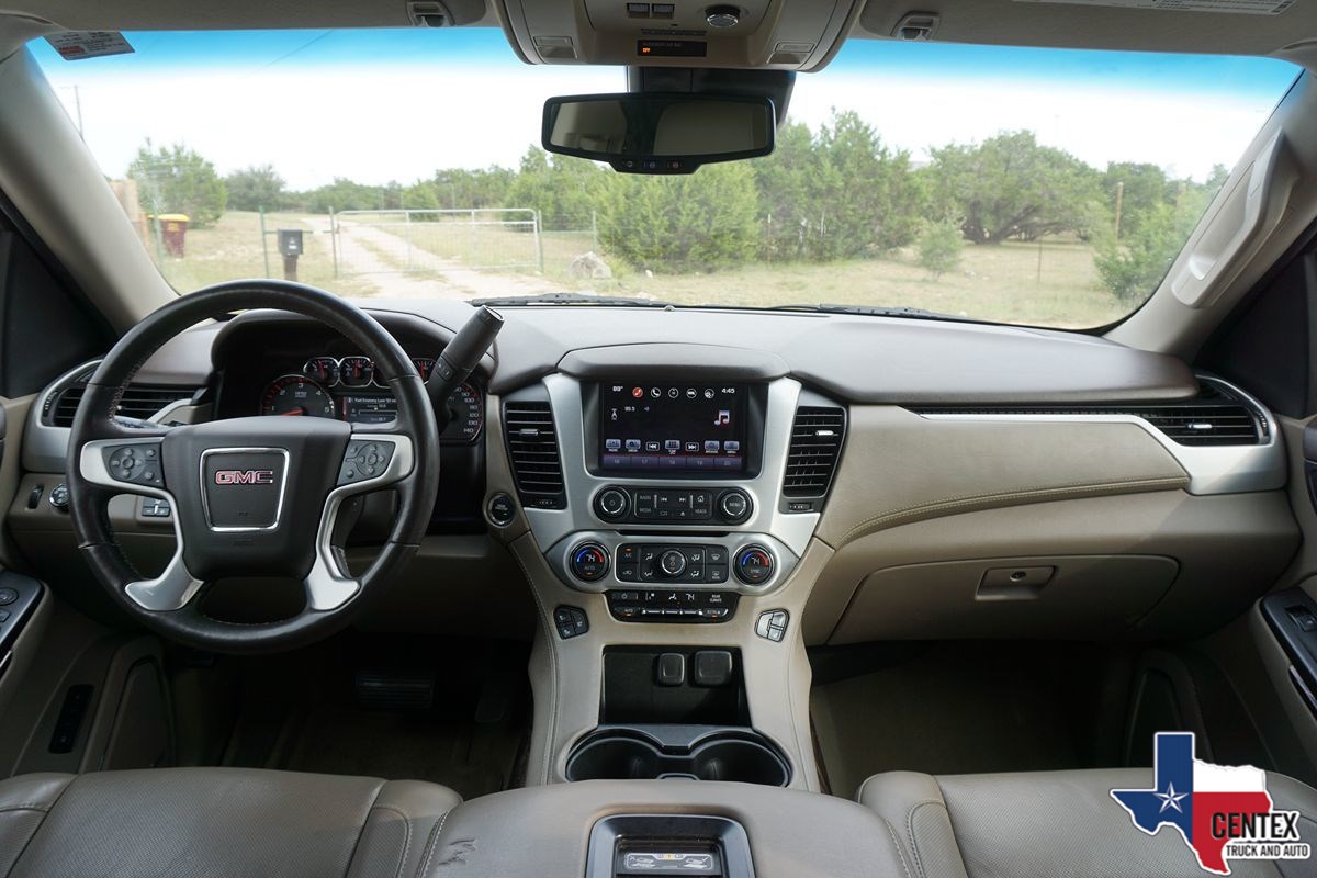 2016 Gmc Yukon SLT photo 19
