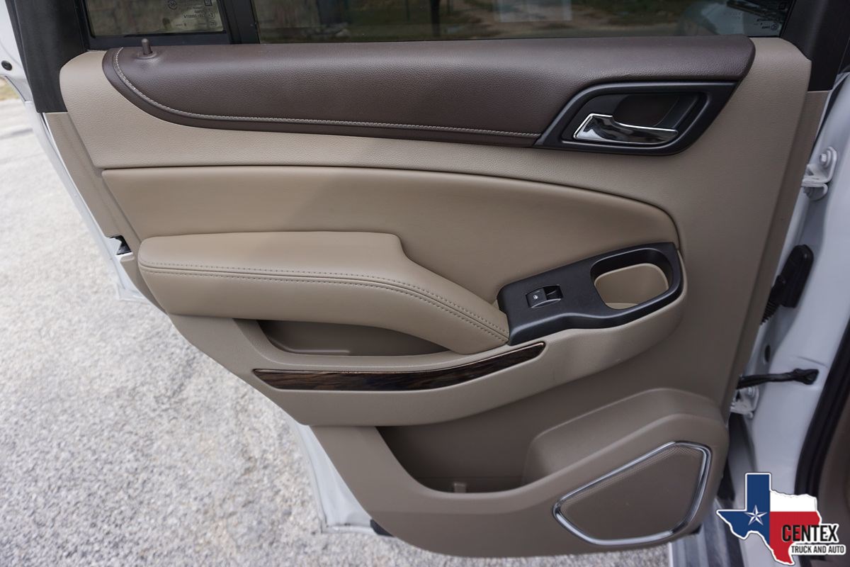 GMC Yukon photo 15