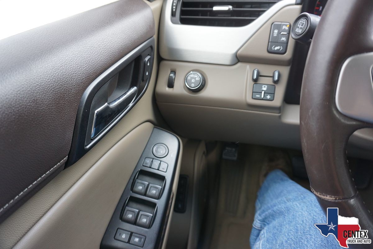 2016 Gmc Yukon SLT photo 22