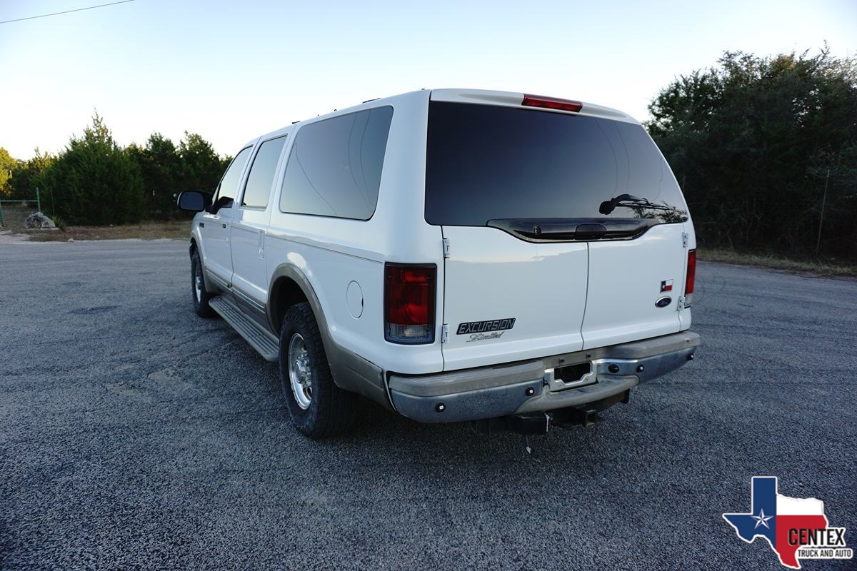 2002 Ford Excursion Limited - Photo 5