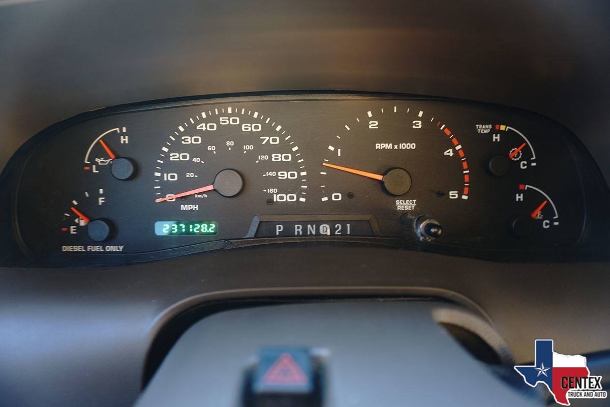 2002 Ford Excursion Limited - Photo 24
