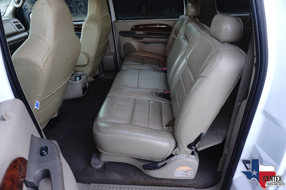2002 Ford Excursion Limited - Photo 16