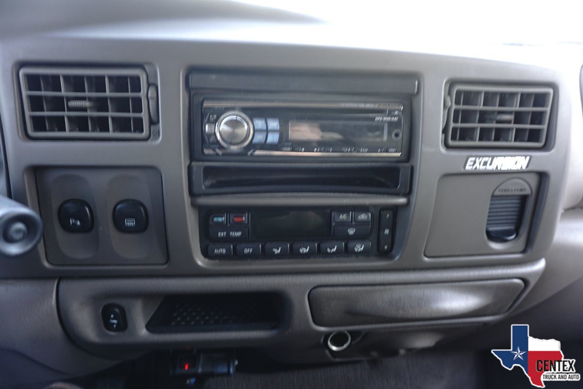 2002 Ford Excursion Limited - Photo 23