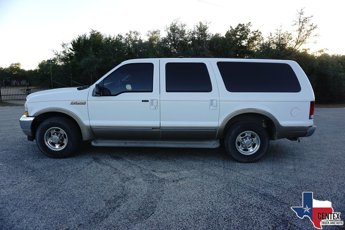 2002 Ford Excursion Limited - Photo 3