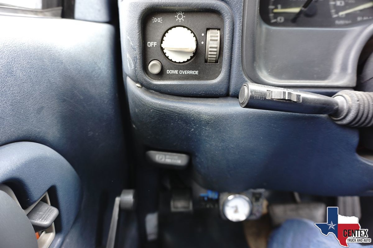 1997 Chevrolet C3500 CHEYENNE - Photo 19