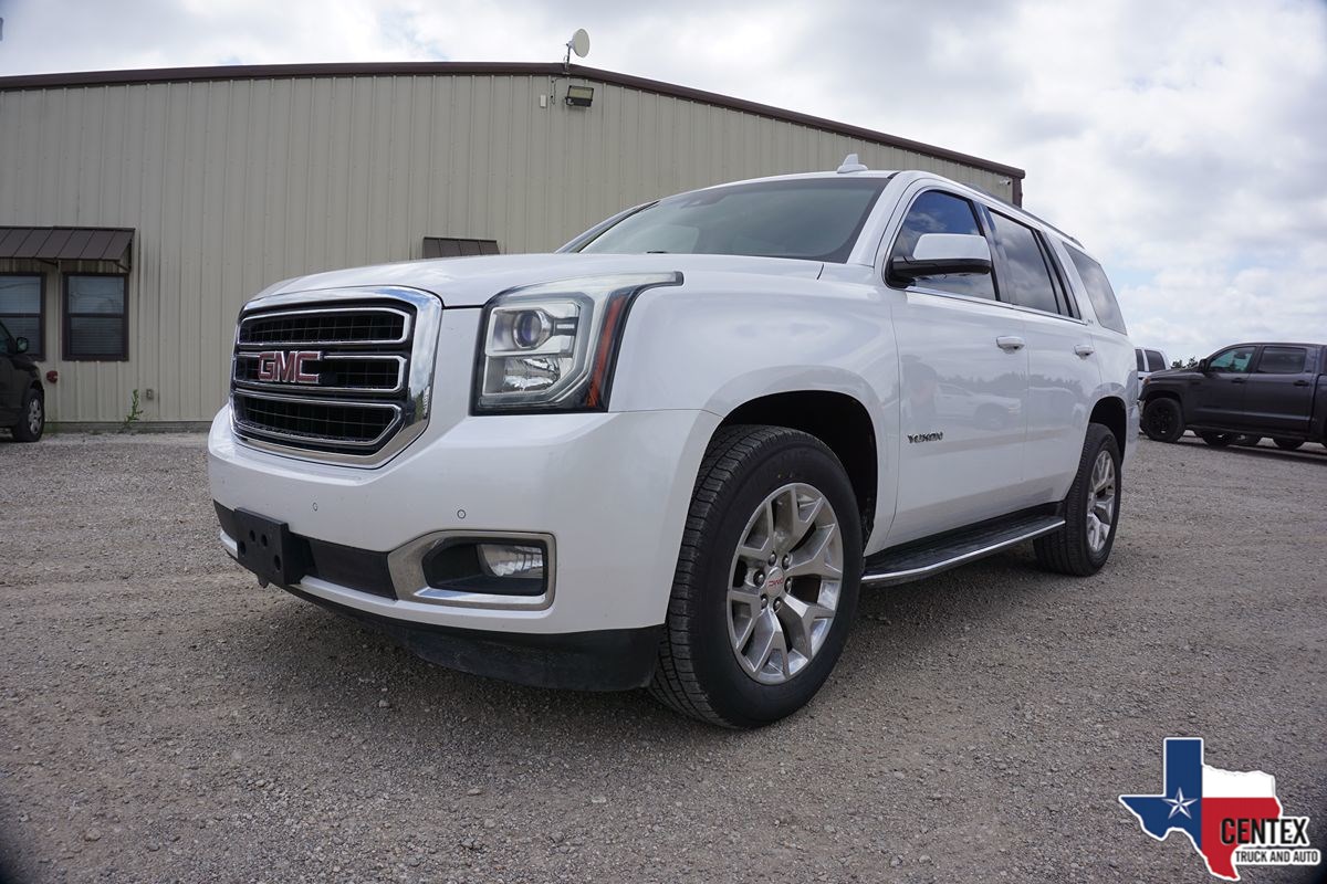 2016 GMC YUKON SLT JUST SERVICED! CLEAN!