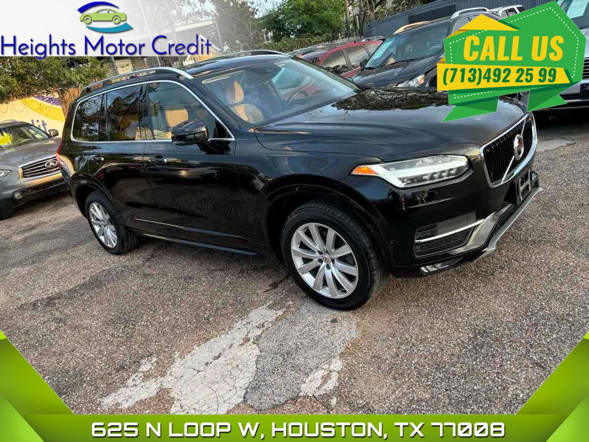 2016 Volvo XC90 T6 Momentum