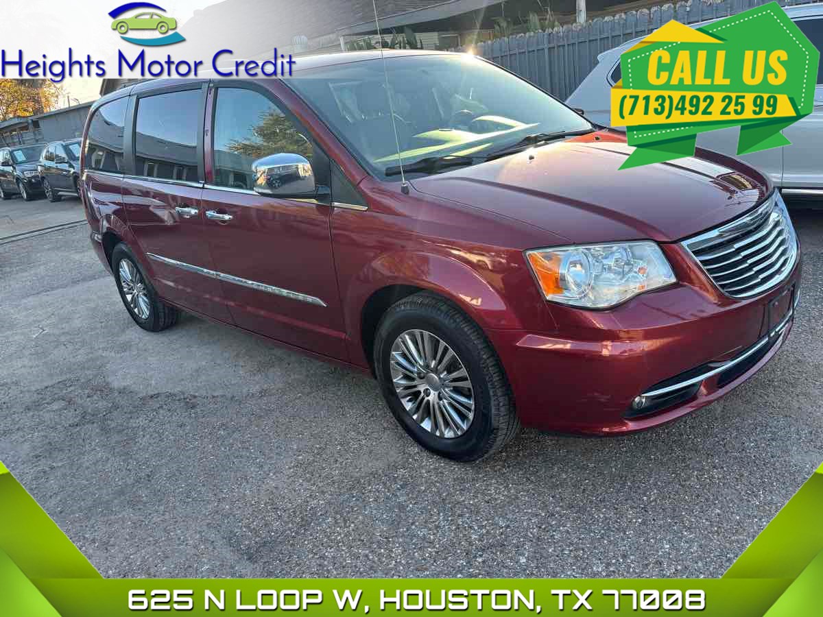 2014 Chrysler Town & Country Touring-L