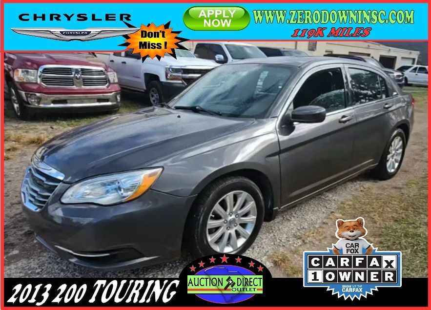 2013 Chrysler 200 Touring