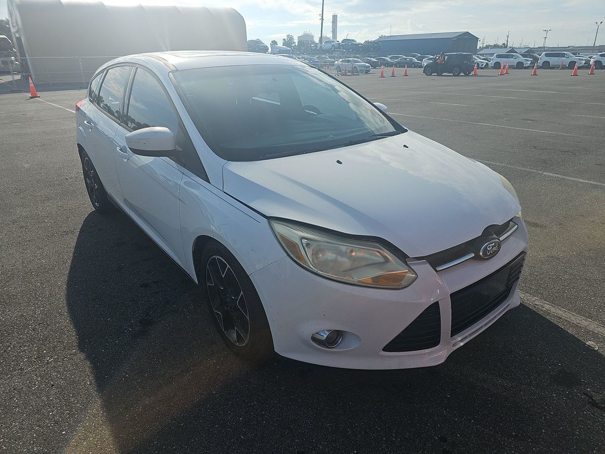 2012 Ford Focus SE photo 4