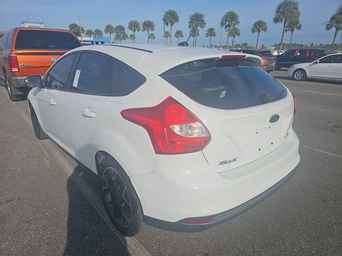 2012 Ford Focus SE photo 7