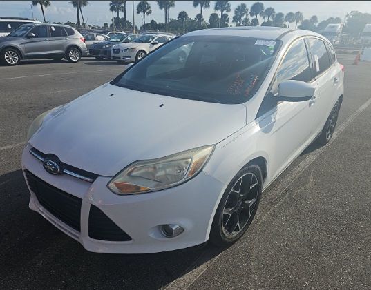 2012 Ford Focus SE photo 8