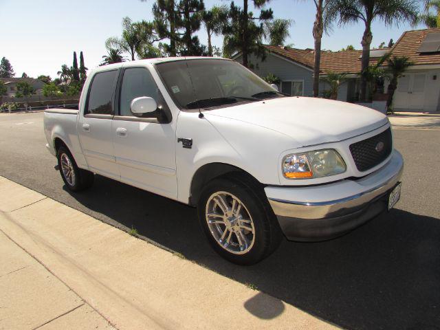 2003 Ford F-150 XLT photo 3