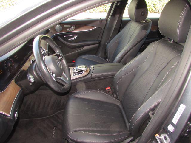 2020 Mercedes Benz E 350 photo 8
