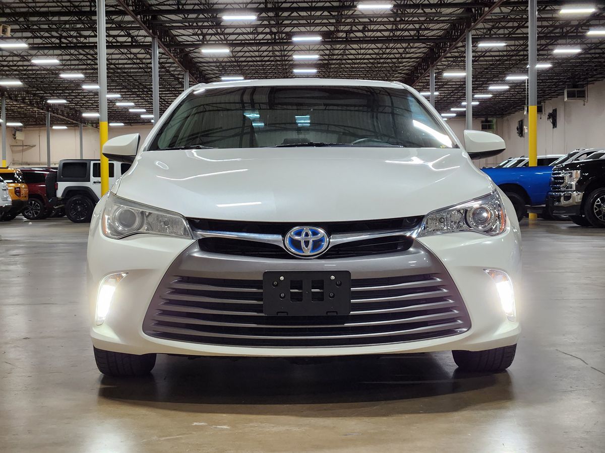 Sold 2015 Toyota Camry Hybrid XLE in Dallas
