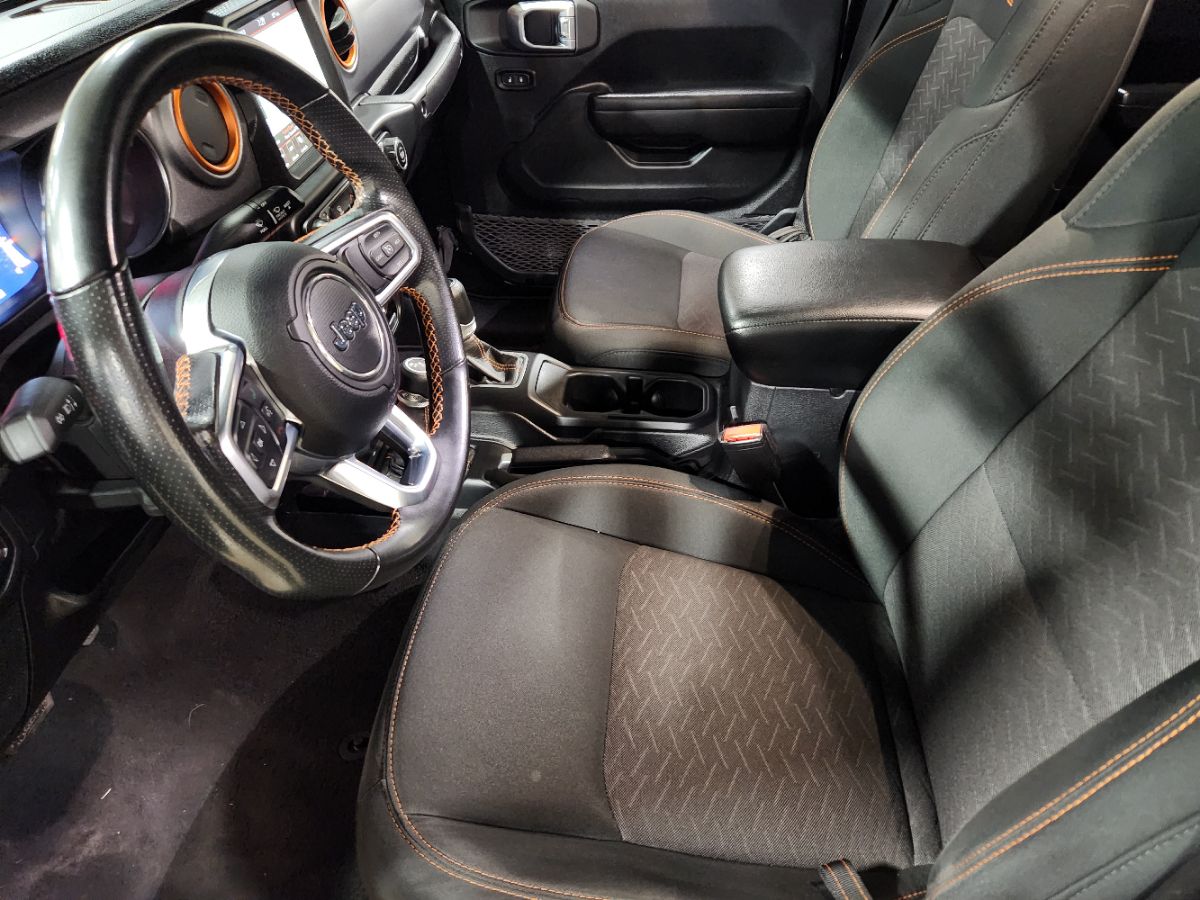 Sold 2021 Jeep Gladiator Mojave in Dallas
