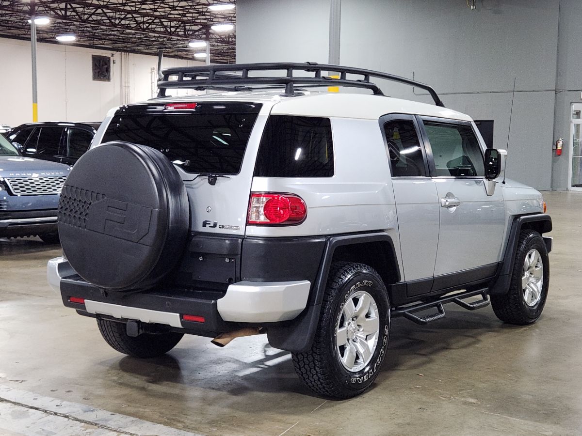 Sold 2008 Toyota FJ Cruiser in Dallas