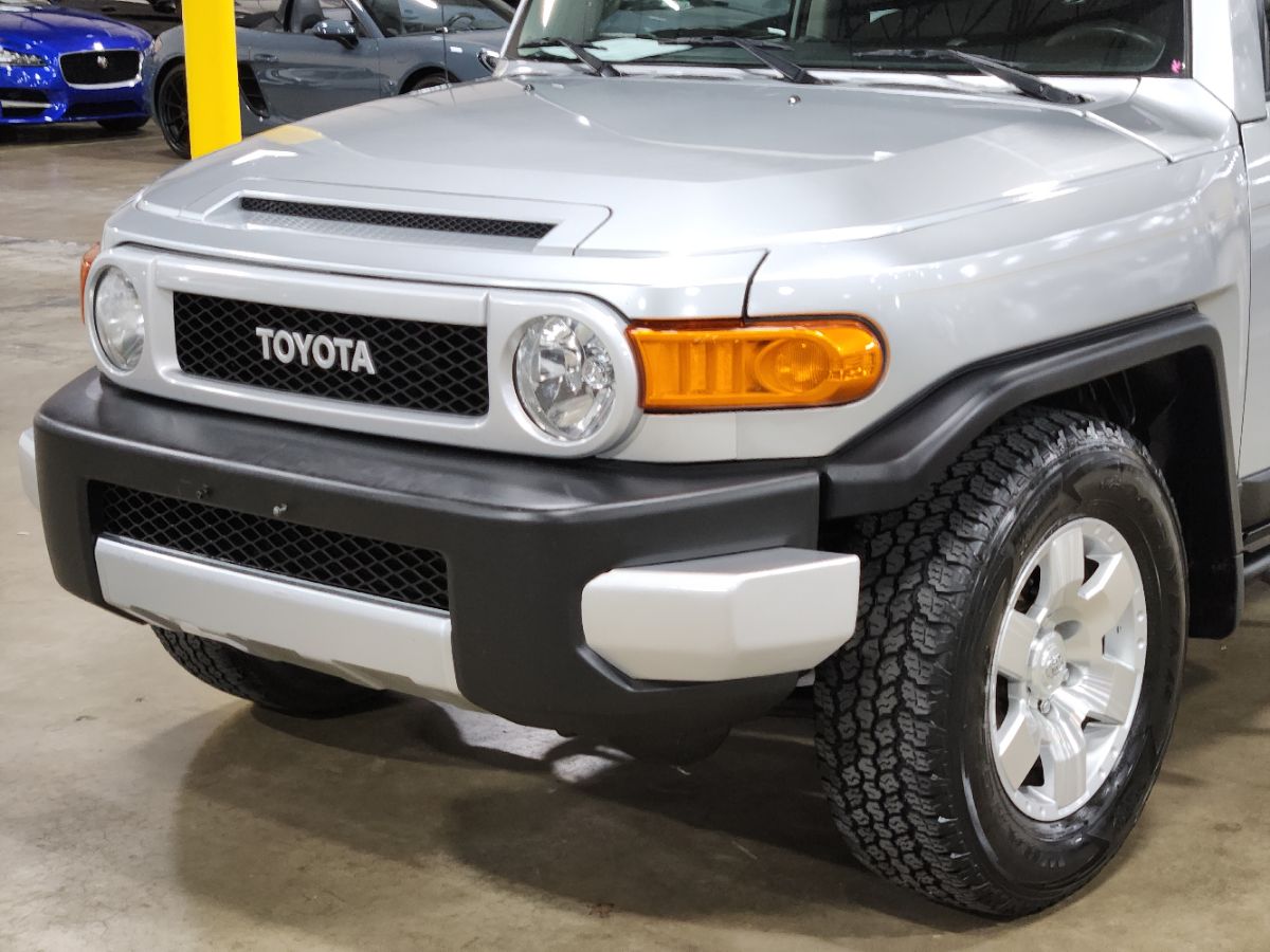 Sold 2008 Toyota FJ Cruiser in Dallas
