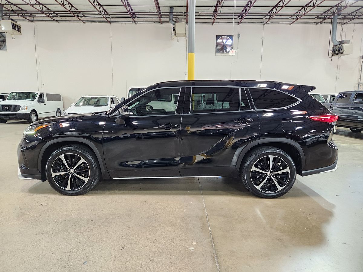 HIGHLANDER Tee XL シングルステッチ 希少 ハイランダー Sold 2021 Toyota Highlander XSE in Dallas