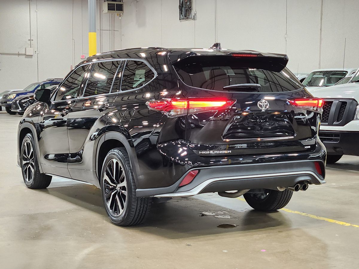 HIGHLANDER Tee XL シングルステッチ 希少 ハイランダー Sold 2021 Toyota Highlander XSE in Dallas