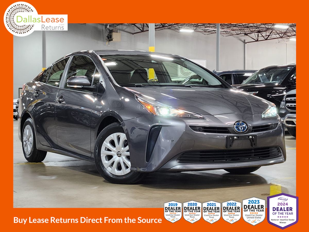 2021 Toyota Prius LE