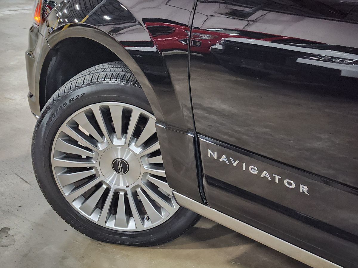 Sold 2017 Lincoln Navigator Reserve in Dallas
