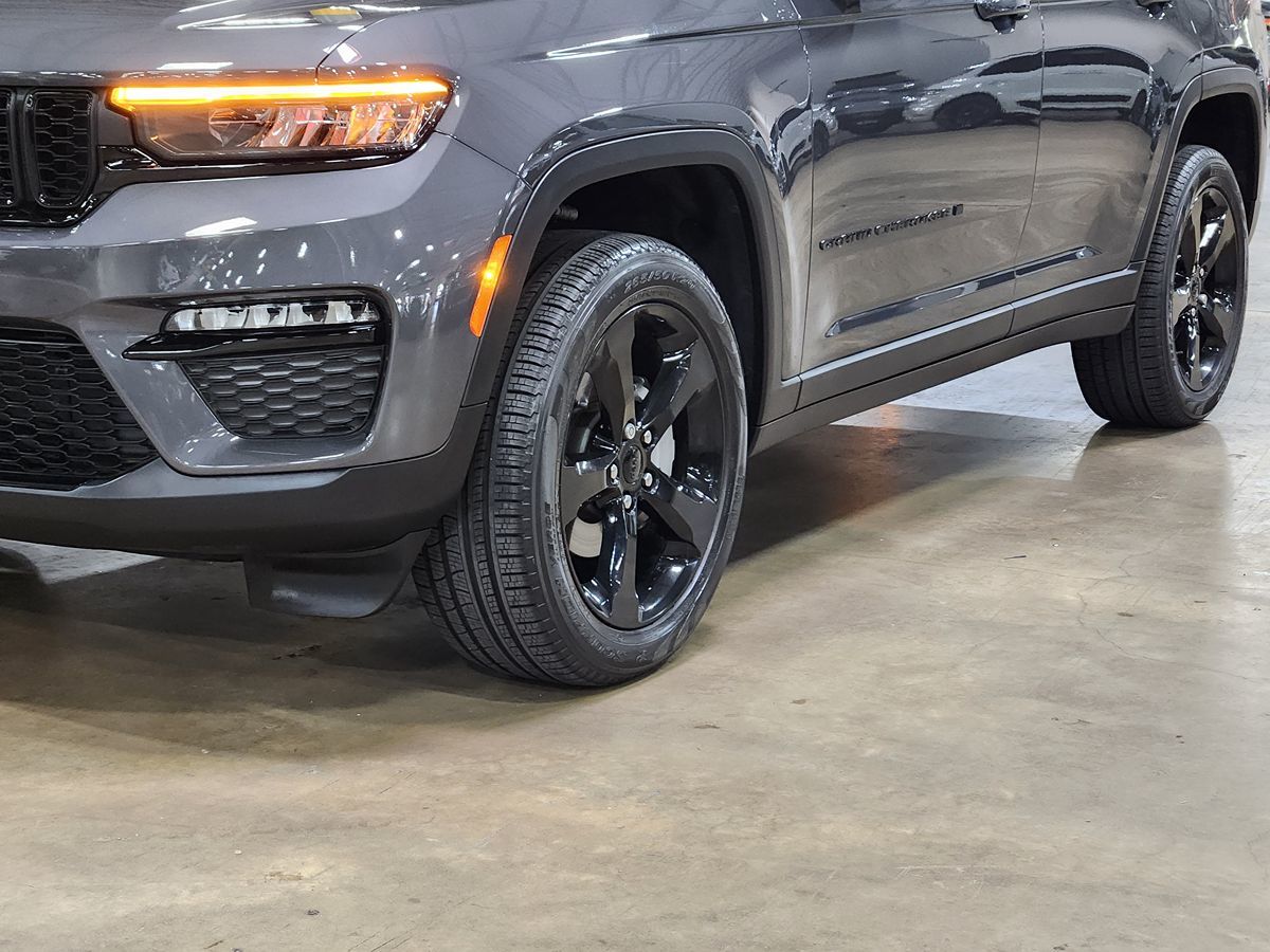 Sold 2025 Jeep Grand Cherokee Limited in Dallas