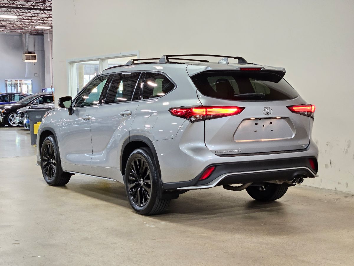 Sold 2023 Toyota Highlander XSE in Dallas