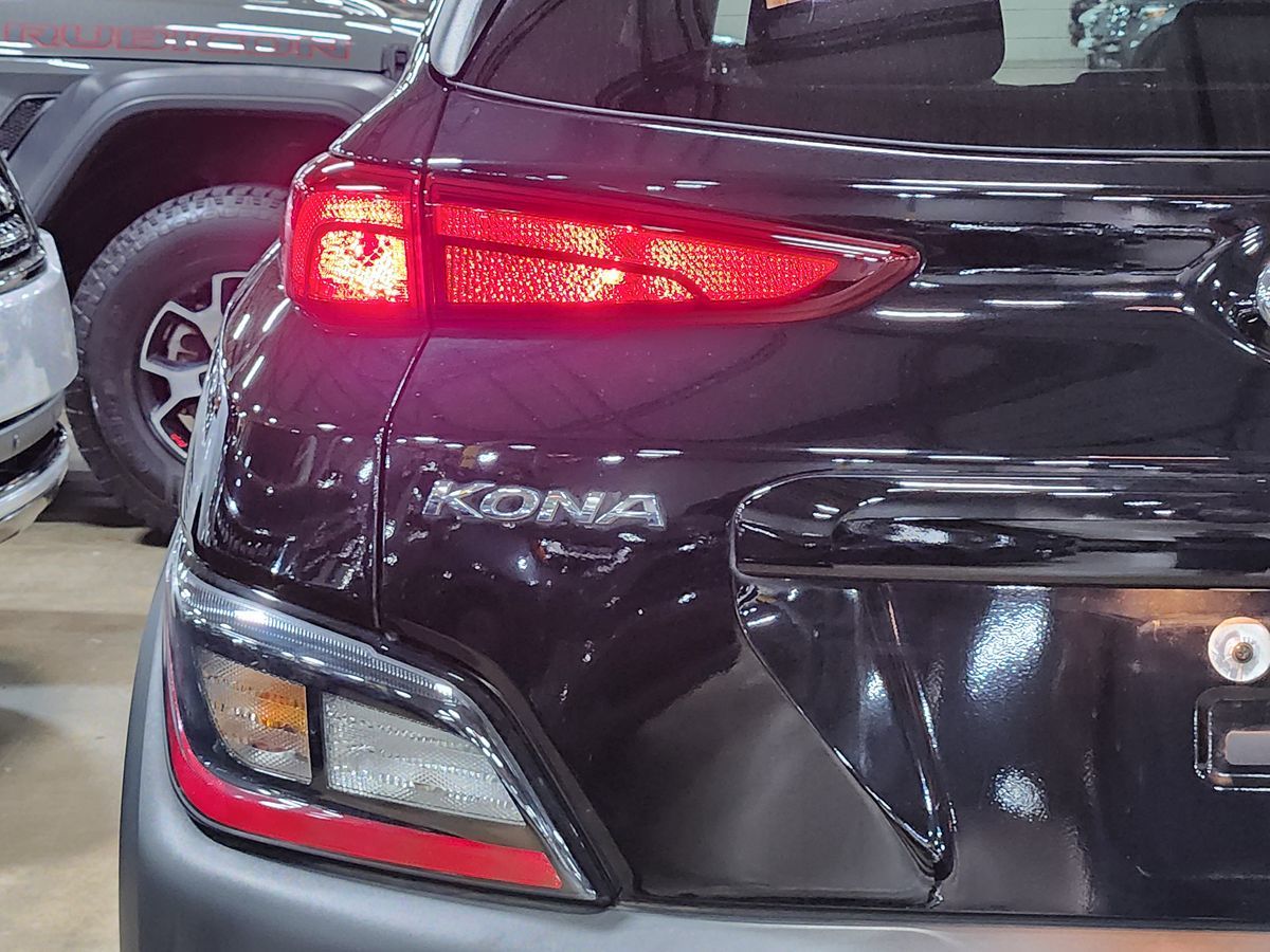2023 Hyundai Kona SEL photo 16