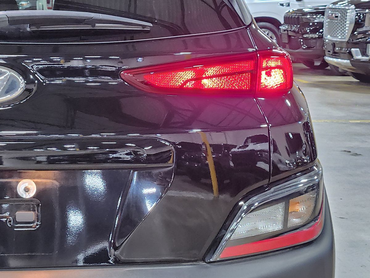 2023 Hyundai Kona SEL photo 17