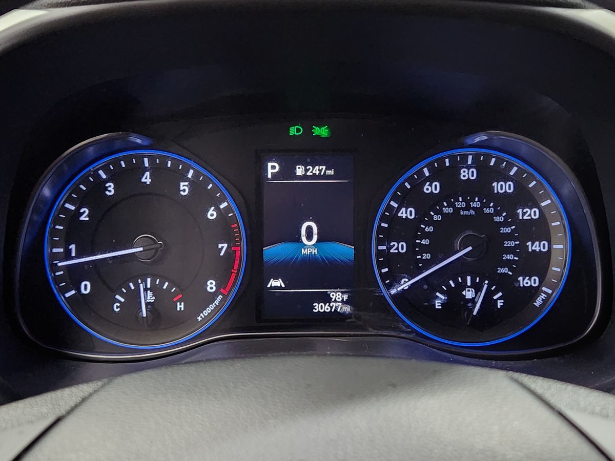 2023 Hyundai Kona SEL photo 25