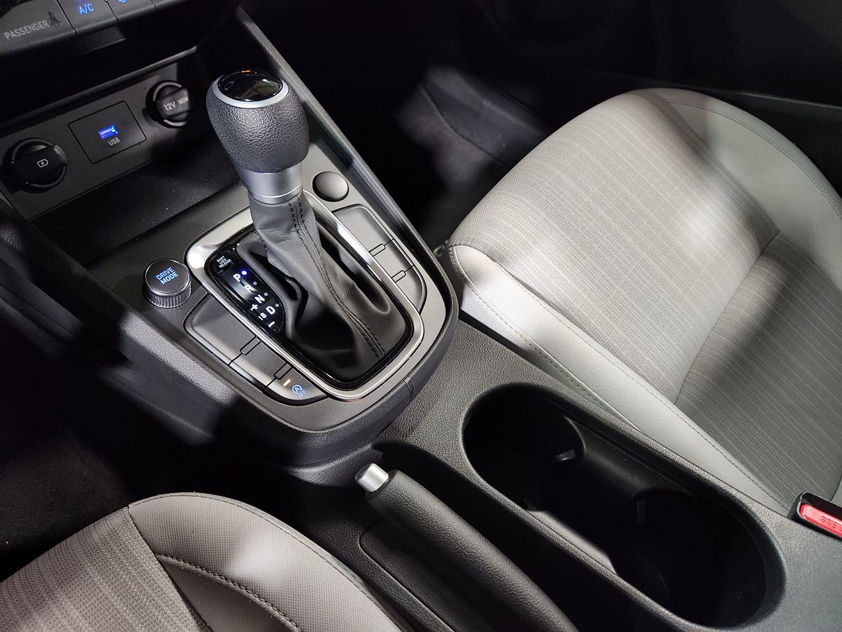 2023 Hyundai Kona SEL photo 29