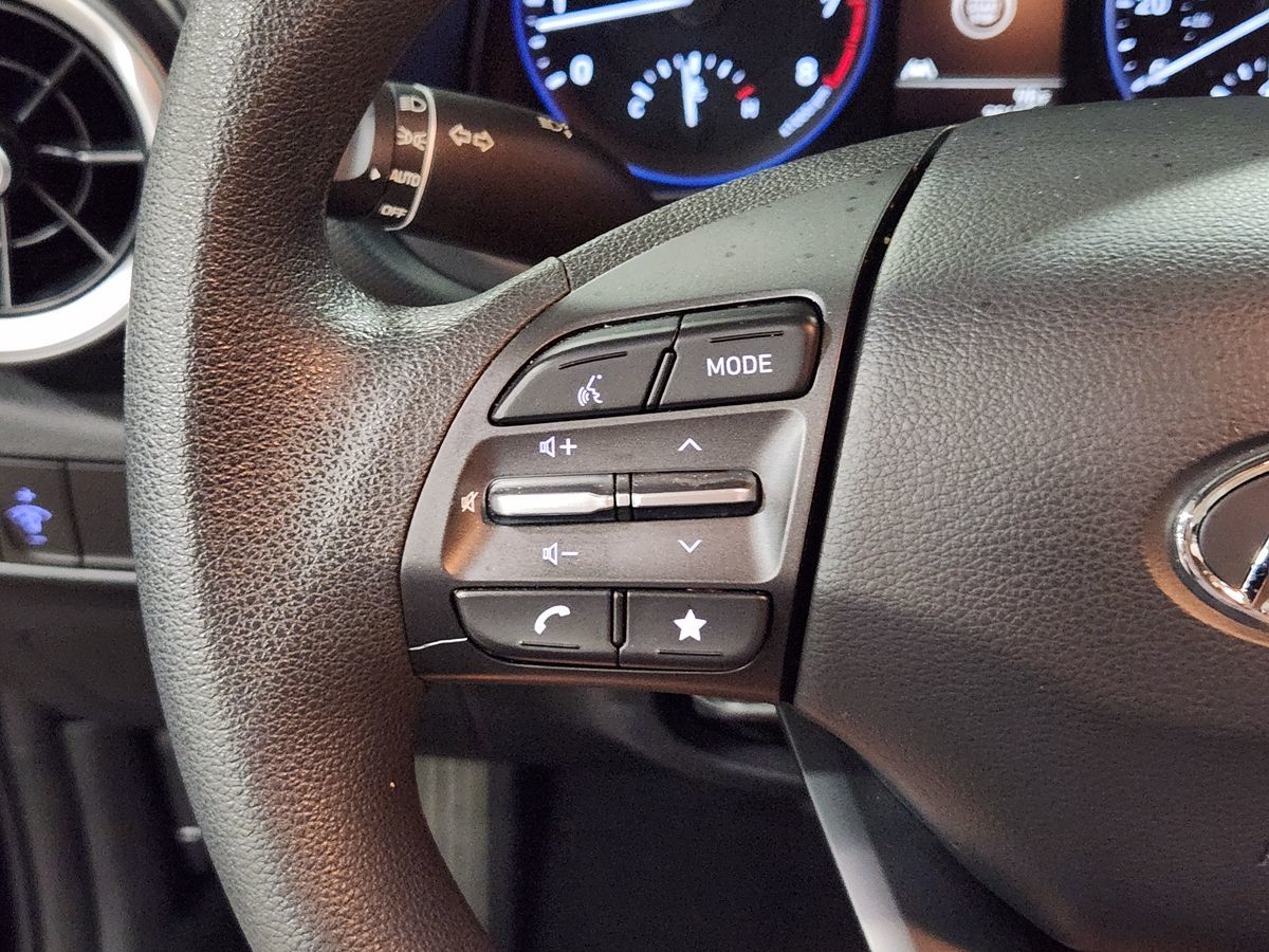 2023 Hyundai Kona SEL photo 37