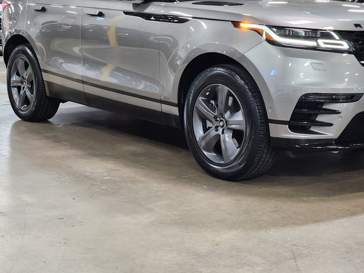 2021 Land Rover Range Rover Velar R-Dynamic S photo 13