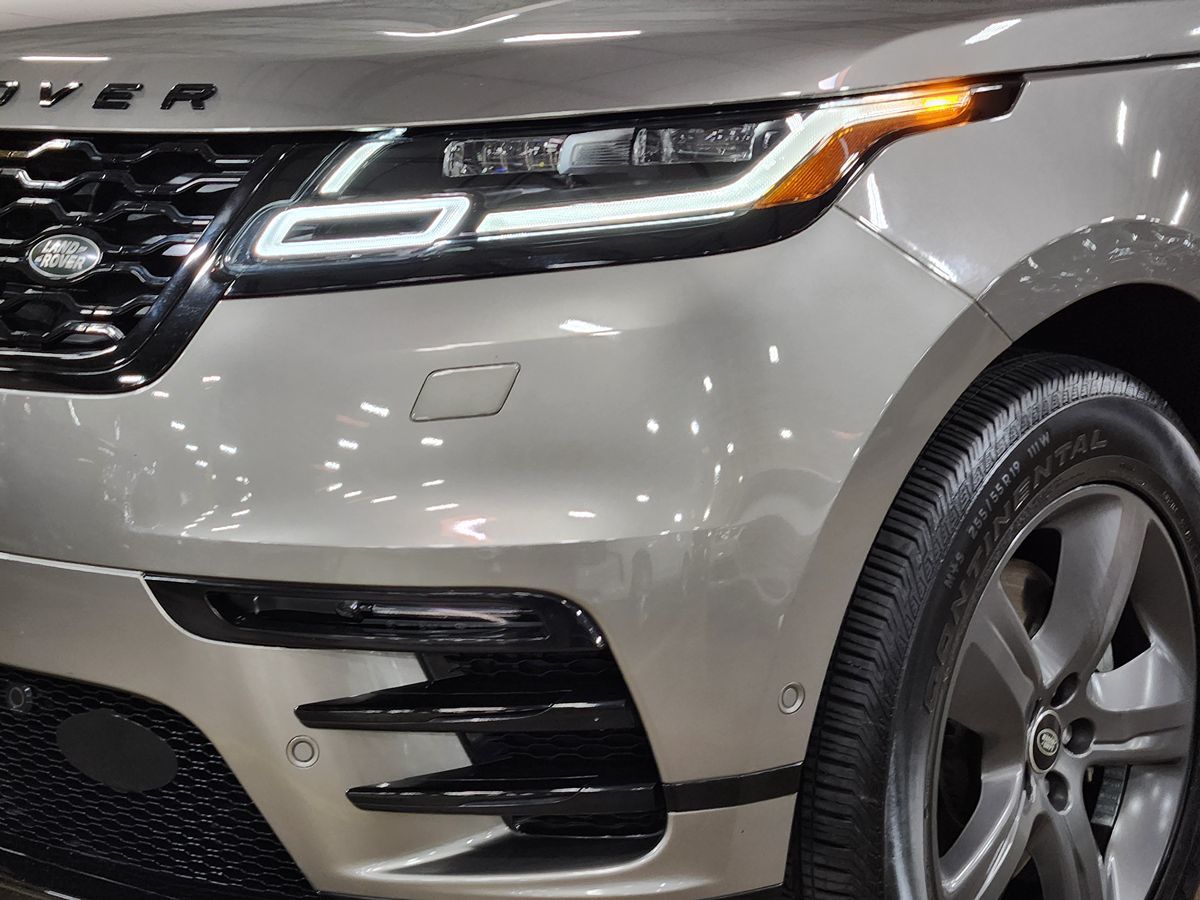 2021 Land Rover Range Rover Velar R-Dynamic S photo 12