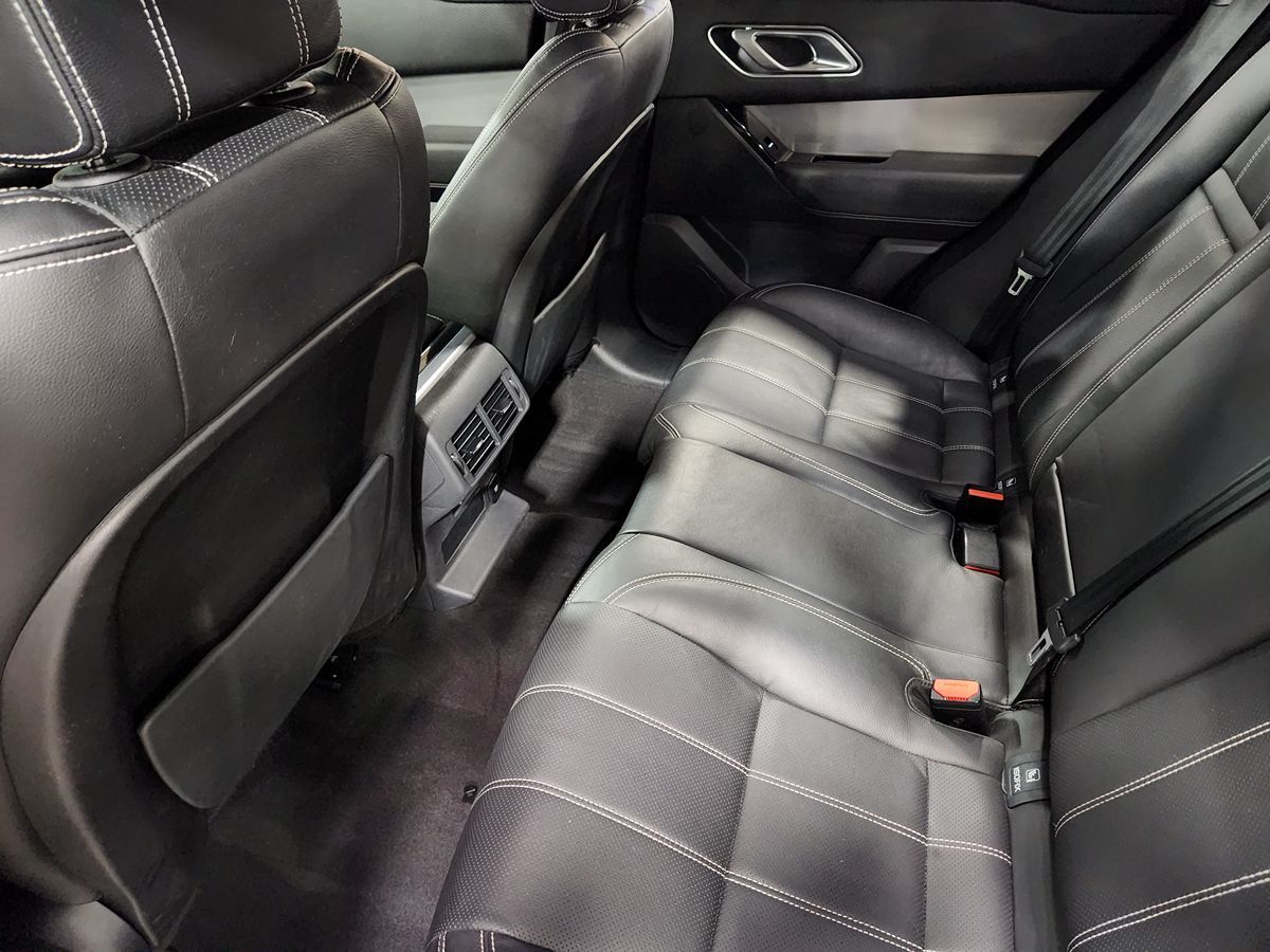 2021 Land Rover Range Rover Velar R-Dynamic S photo 37