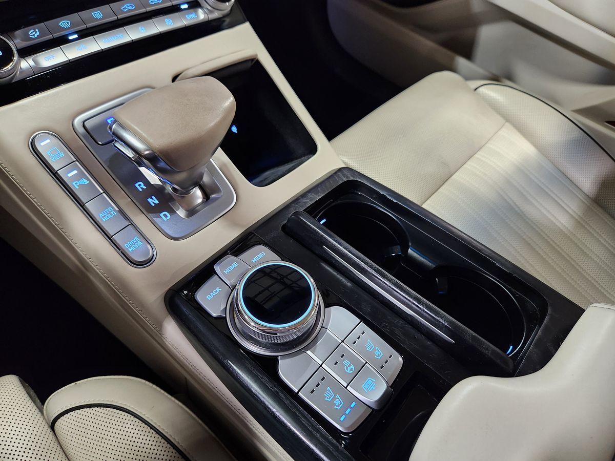 2021 Genesis G90 3.3T Premium photo 27