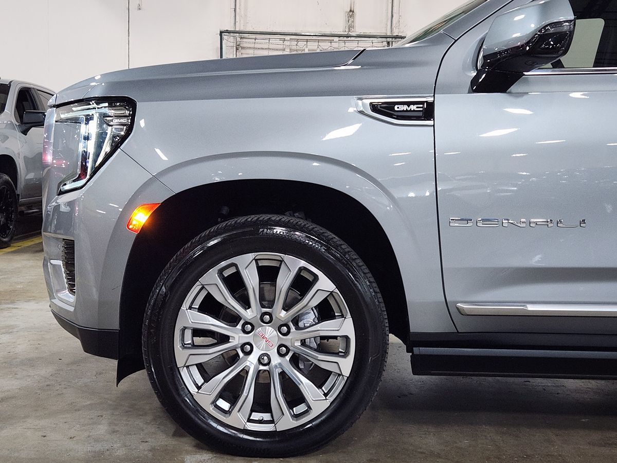 2023 Gmc Yukon XL Denali photo 4