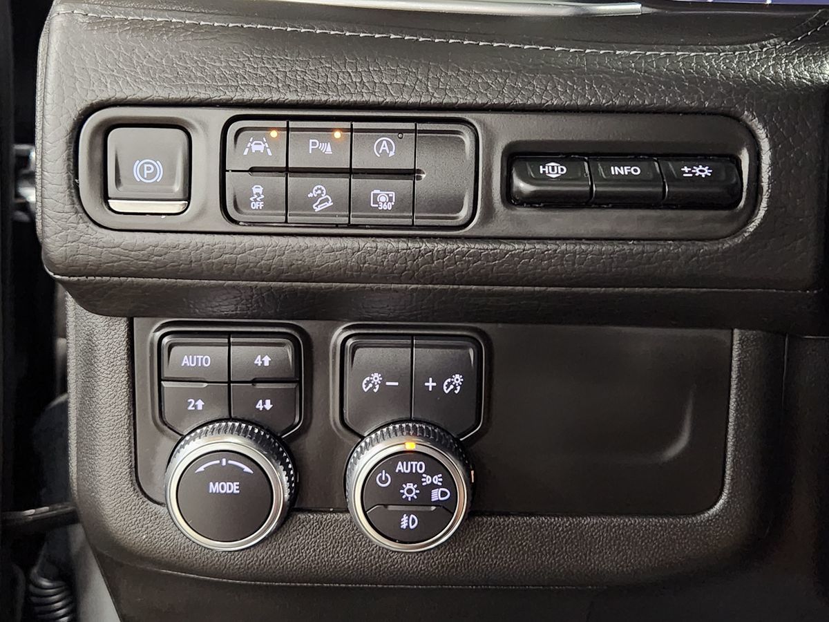2023 Gmc Yukon XL Denali photo 30