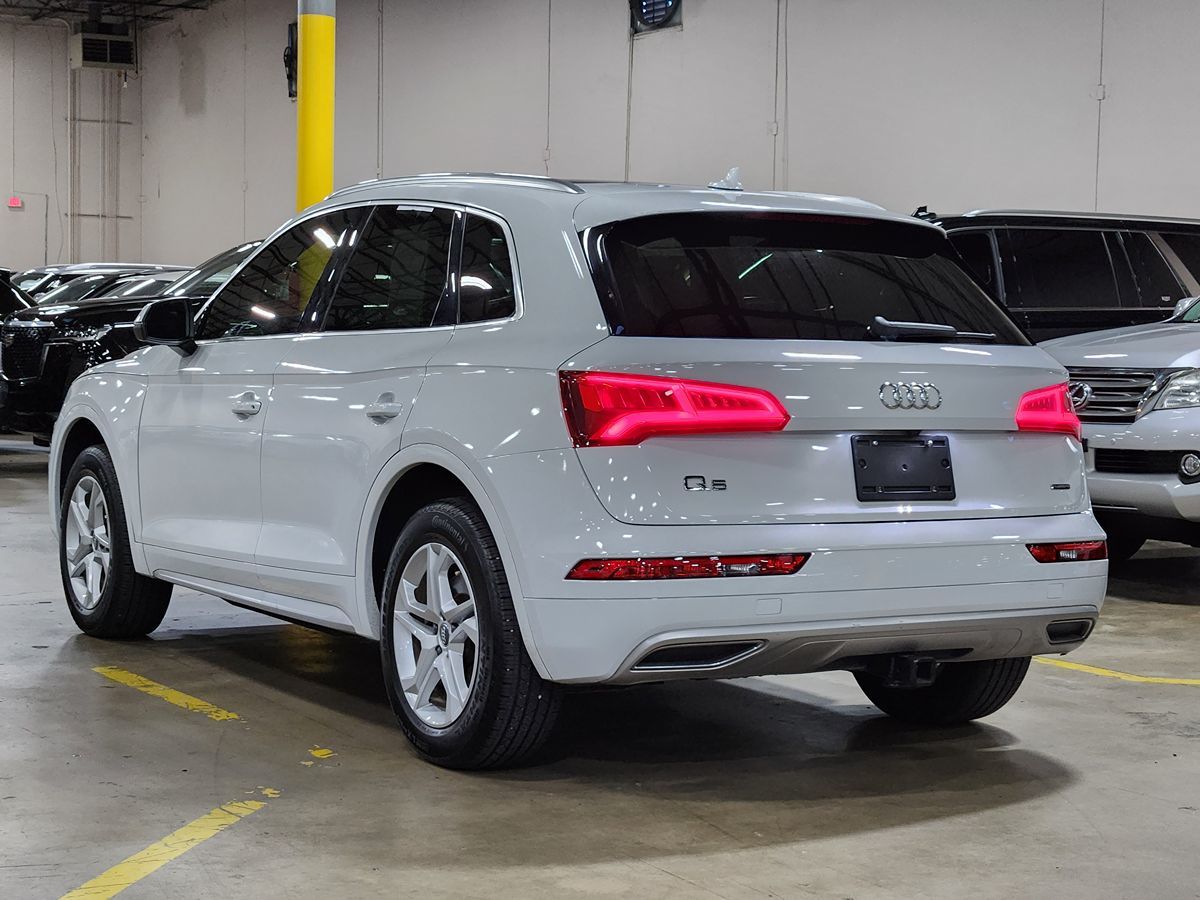 2019 Audi Q5 Premium photo 9